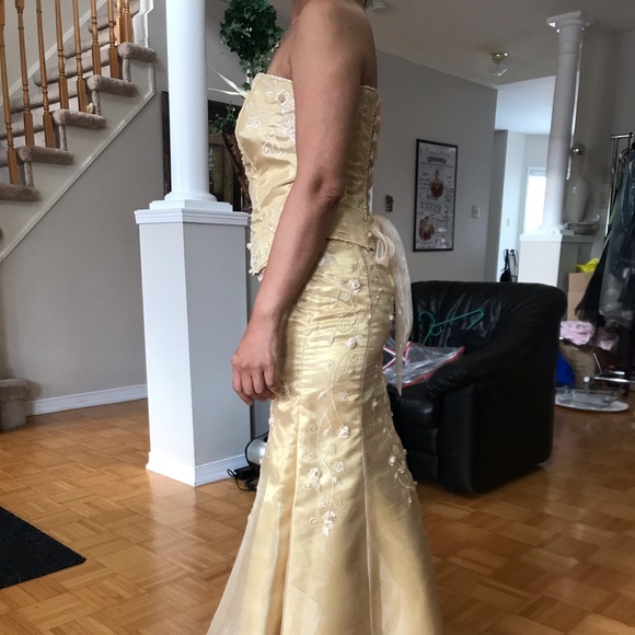 WOMANS COCKTAIL DRESS SIZE MEDIUM FULLY ADJUSTABLE TOP - Picture 7 of 9